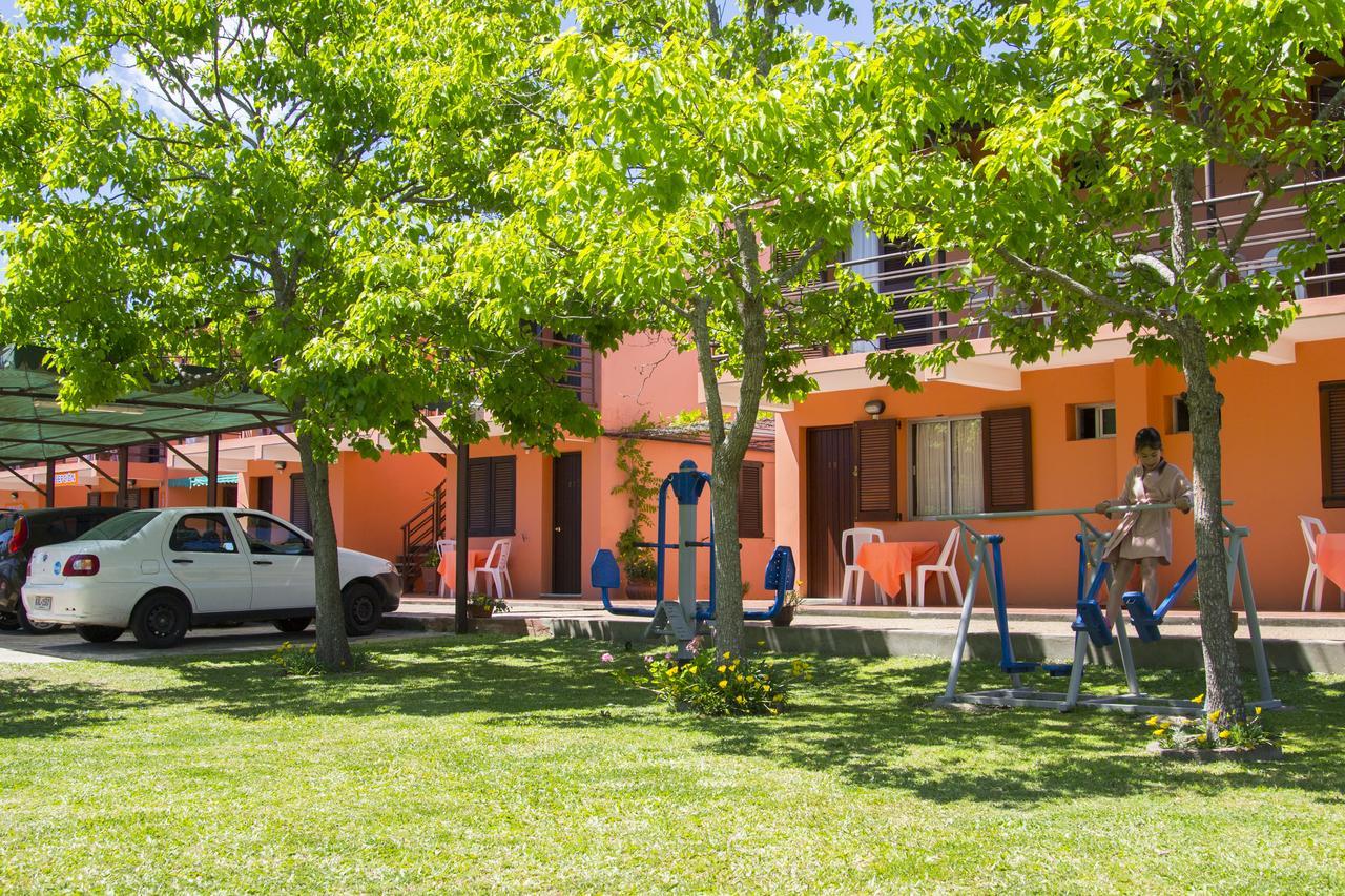 Apart Hotel Natural Del Dayman Salto Buitenkant foto